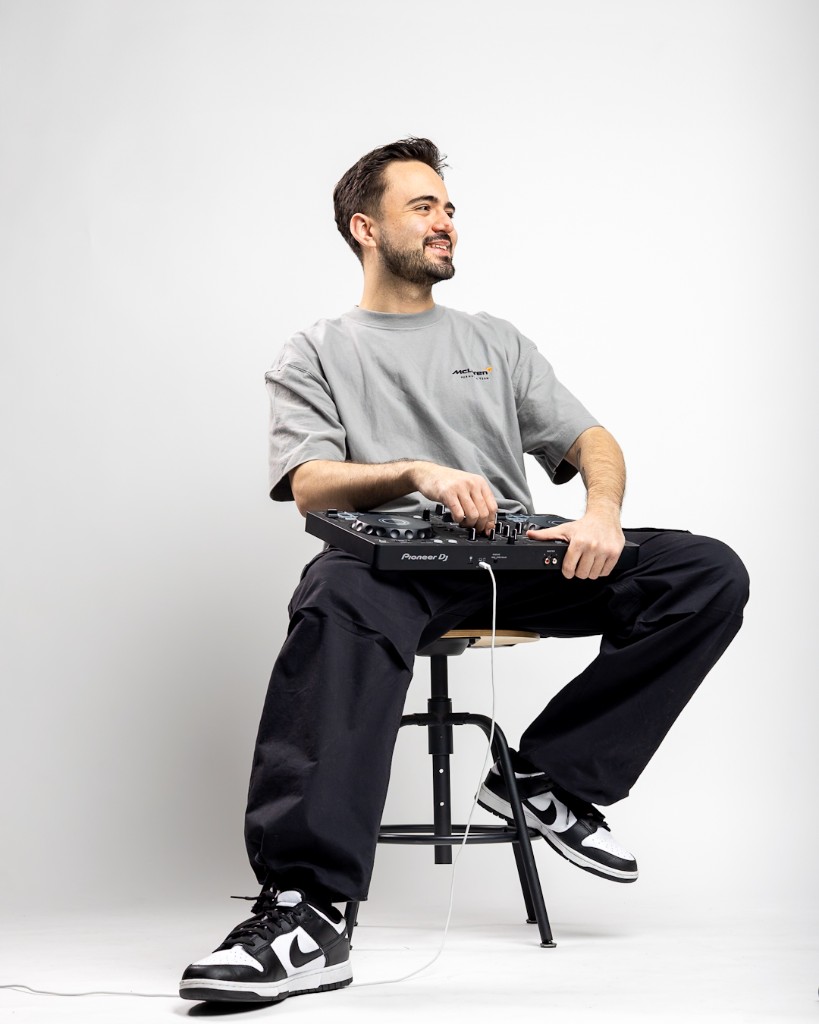 DJ Enrixque with Pioneer DJ controller